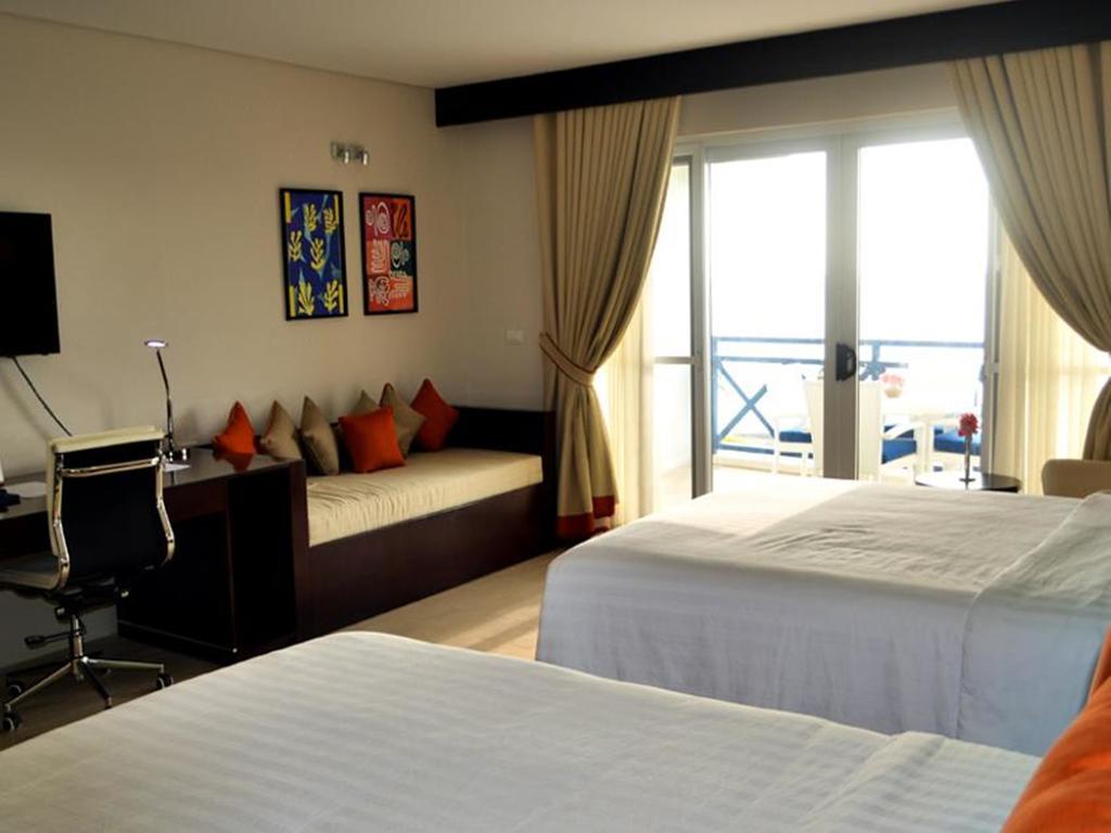 Thunderbird Resorts - Poro Point San Fernando City  Eksteriør billede