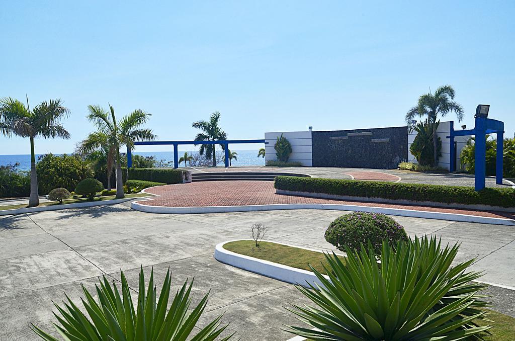 Thunderbird Resorts - Poro Point San Fernando City  Eksteriør billede